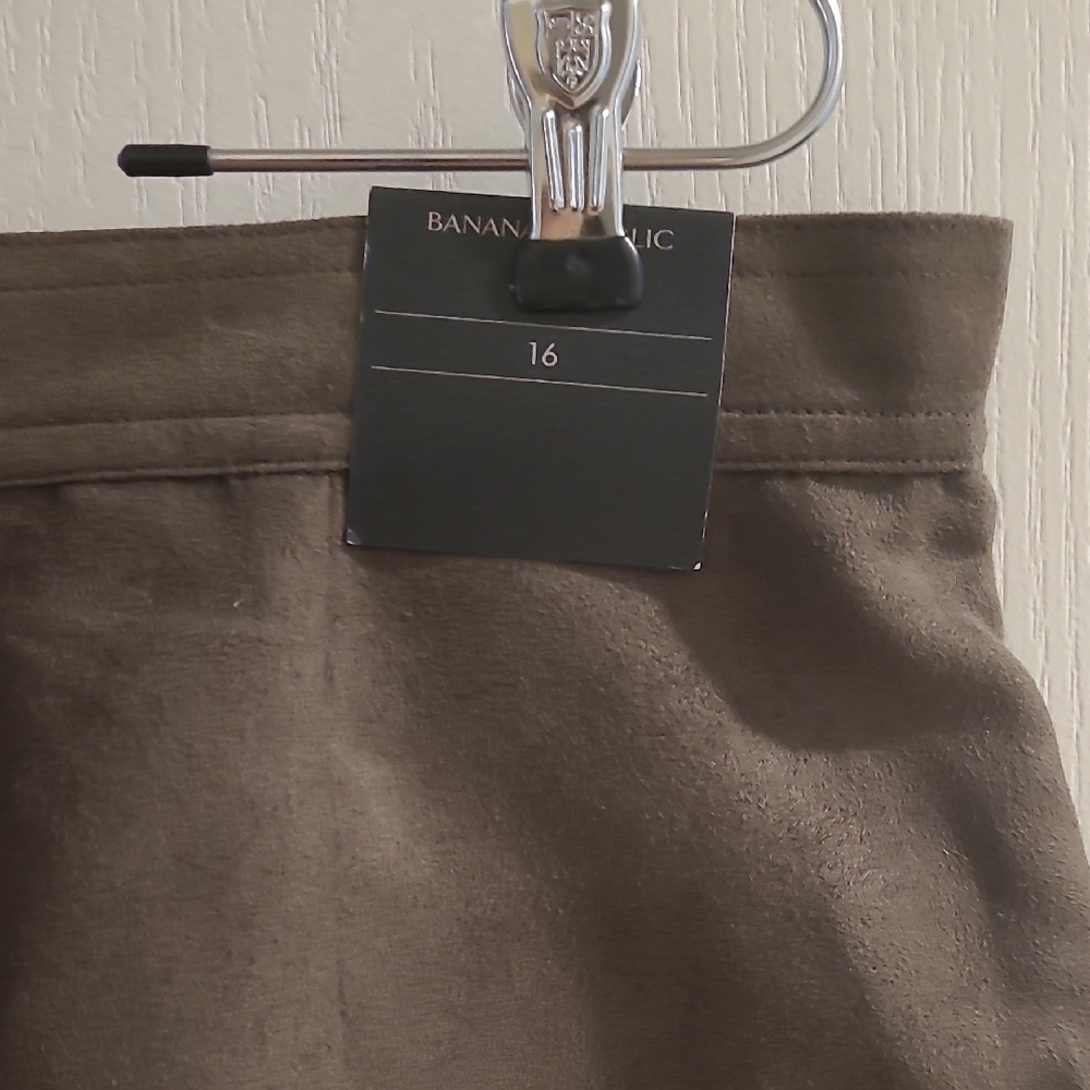Banana Republic Olive Button-Front Mini Skirt - Picture 4 of 4